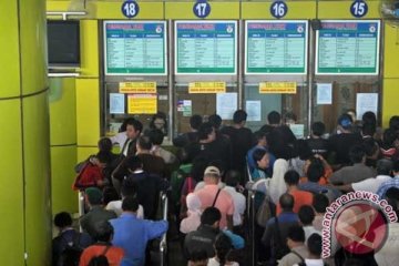 Tiket kereta habis terjual jelang libur Natal 