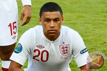 Alex Oxlade-Chamberlain cedera