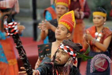 500 penari semarakkan pembukaan Festival Danau Toba