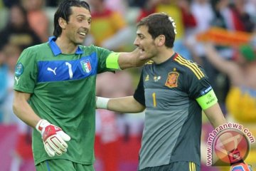 Dino Zoff pilih Casillas