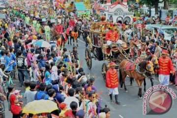 Prosesi "dugderan" Semarang digelar malam hari