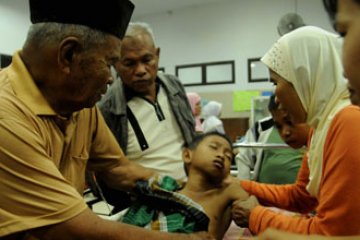 KERACUNAN MAKANAN