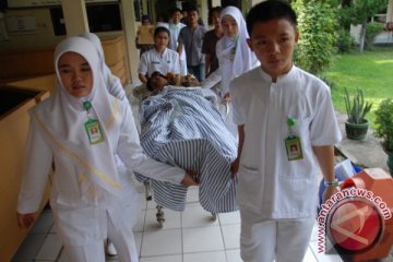 Perawatan korban dipindahkan 