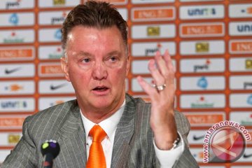 Van Gaal kian dekat latih Spurs 