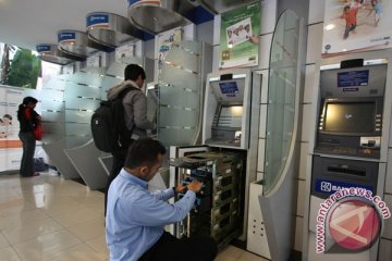 Tips hindari ATM skimmer