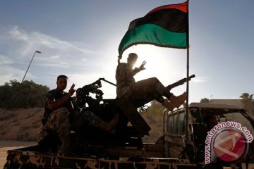 Bentrokan terjadi antara militer dan gerilyawan di Benghazi