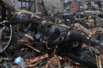 25 MOTOR TERBAKAR
