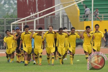 Calon pemain SFC latihan
