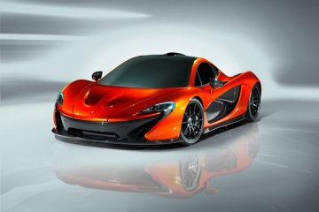 McLaren P1 hampir ludes