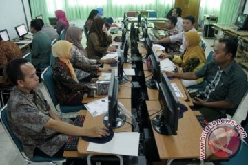 USAID-PRIORITAS bantu analisis kebutuhan guru di daerah