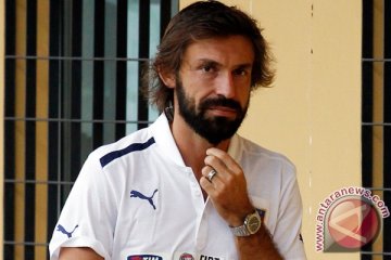 Conte minta pemain Juventus tidak contoh Pirlo