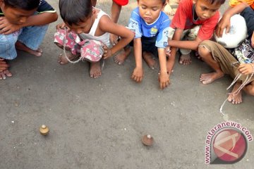 Mensos dan Jokowi ngobrol bareng anak jalanan
