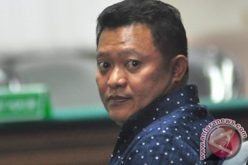 Amran Batalipu bantah peras Hartati Murdaya