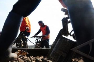 PERAWATAN REL