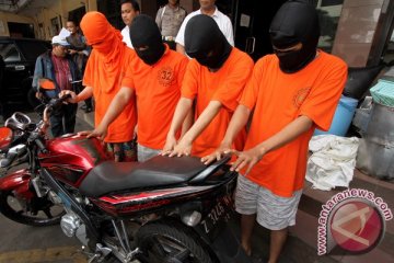 Polrestro Jakarta Selatan bekuk komplotan pembegal