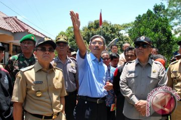 Pendaki nekat ke puncak Gunung Raung saat level II