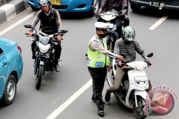 Video polisi Polda Bali pemalak turis ada di YouTube