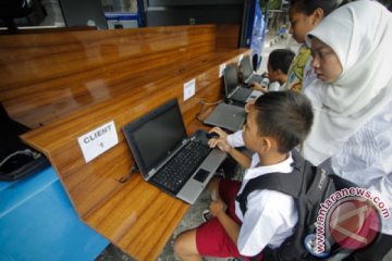 Akademisi: anak perlu literasi penggunaan media digital