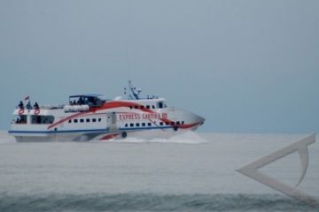 TRANSPORTASI WISATA