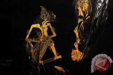 Bantul gelar pertunjukan wayang kulit akhir tahun