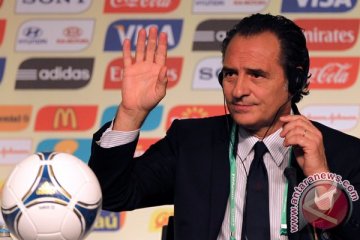 Italia laga persahabatan lawan Argentina hormati Paus