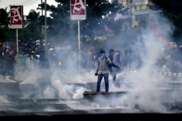 BENTROK MAKASSAR