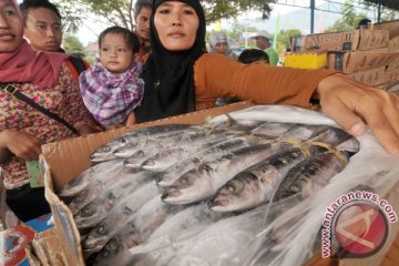 Ibu hamil dan menyusui disarankan konsumsi ikan