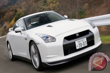 Nissan GTR 2014 dijual 100.590 dolar AS