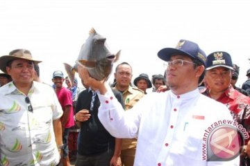 Gubernur anggarkan bantuan 100 kapal nelayan Jabar 