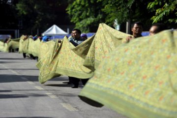 BATIK TERPANJANG