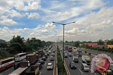 Komisi C DPRD Bekasi pertanyakan penundaan pengoperasian gerbang tol Cibatu