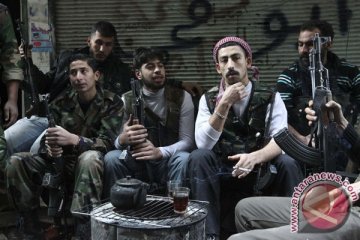 Inggris siapkan jutaan dolar untuk pemberontak Suriah