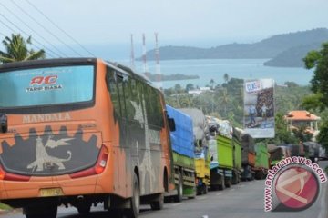 Kemacetan di Bakauheni capai 12 kilometer 