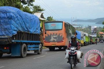 Bakauheni masih macet panjang