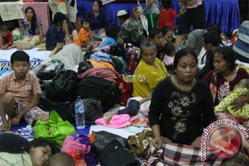 Ribuan pengungsi banjir Bukit Duri padati Masjid Attahiriyah