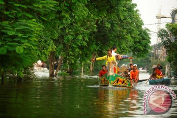 Banjir di Pluit mulai surut