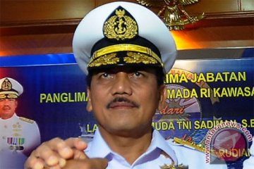 Laksma TNI Ary Atmaja gubernur AAL 