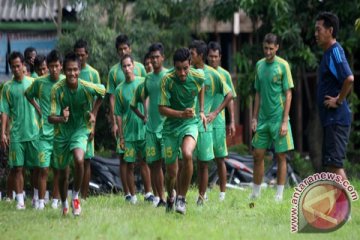 Persebaya hadapi PSIS di stadion komplek militer