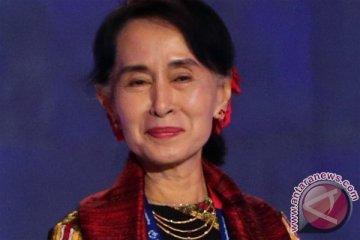 Suu Kyi bertemu Dalai Lama