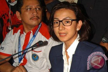 Wanda Hamidah belum "ngantor" di DPRD 