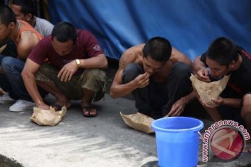 Malaysia deportasi 736 TKI bermasalah