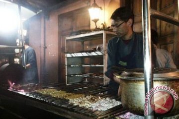 Santap malam ala Lahore