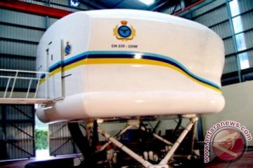 PTDI  produksi simulator pesawat CN-235  dan super puma 