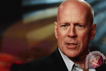 Pujian Bruce Willis untuk perempuan