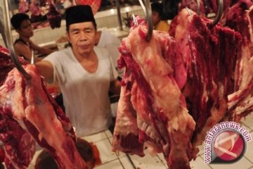 Bupati Bangka Barat nyatakan harga daging relatif stabil