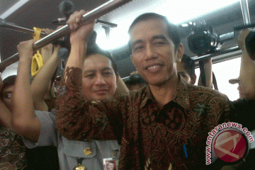Jokowi akui kekurangan bus Transjakarta