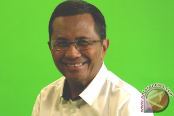 Dahlan: INKA pasok KRL mulai 2016