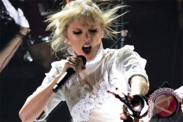 Taylor Swift belum mau pacaran lagi