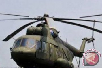 Heli TNI ditembaki di Sinak, pilot terluka 