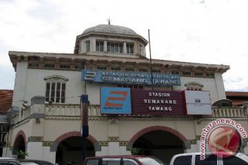 KAI siapkan tiga kereta tambahan dari Semarang